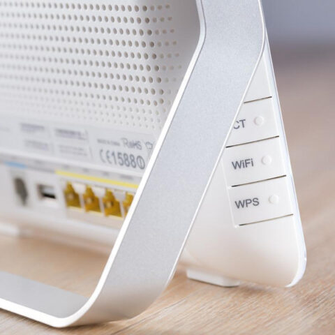 Configurare il Modem Router per la sicurezza della rete Wi-Fi